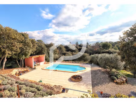 villa t4 lumineuse au calme avec jardin de 1300m2 piscine et atelier