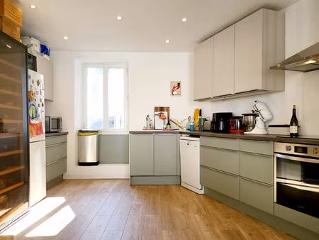 appartement 3 chambres dans le centre d'etel