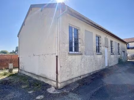 maison 2 pièces 140 m²