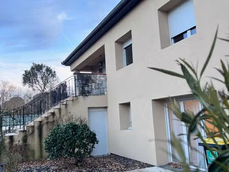 location appartement 2 pièces  46.40m²  plaisance