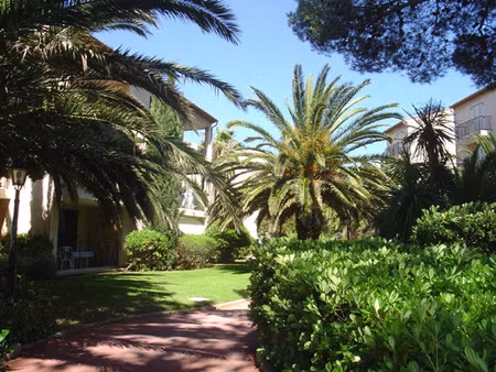 six fours les plages - domaine de la coudouliere