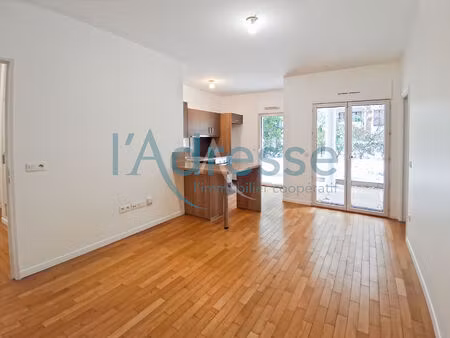 suresnes quartier prisé 7' tram