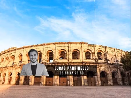 restaurant en plein coeur de la ville de nimes