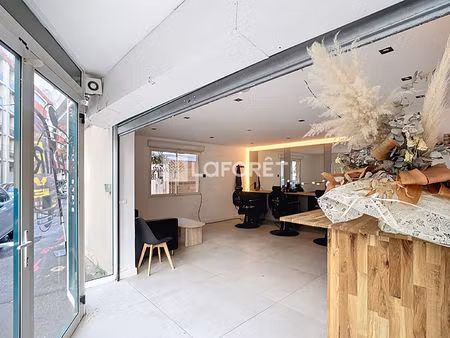 local commercial aubagne à louer