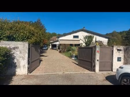 maison d'architecte sur la commune de cras
