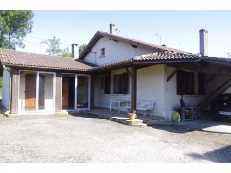 vic fezensac 32190 maison de plain pied à vendre 5 pièces avec garage sur terrain de 1200 