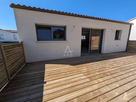 location maison la bruffiere  71m² 3 pièces 800€ avec terrasse