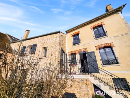 coup de coeur assuré pour cette grande maison familiale atyp