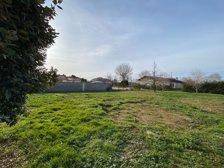 terrain lamasquere 662 m2