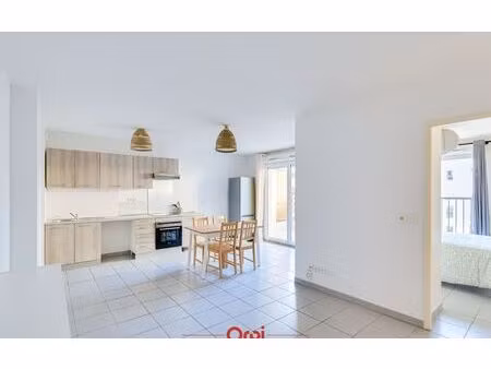 appartement marseille 10 57.76 m² t-3 à vendre  179 000 €