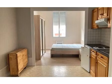 location appartement  m² t-1 à périgueux  335 €