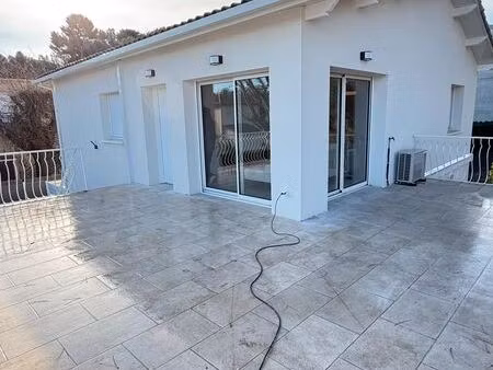 t4 avec grande terrasse 50 m² – hôpitaux-facultés – calme