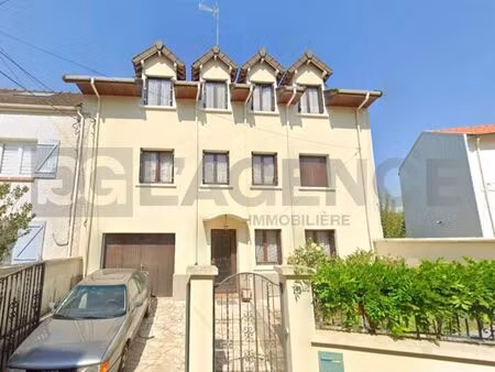 maison 10 pièces 200 m²