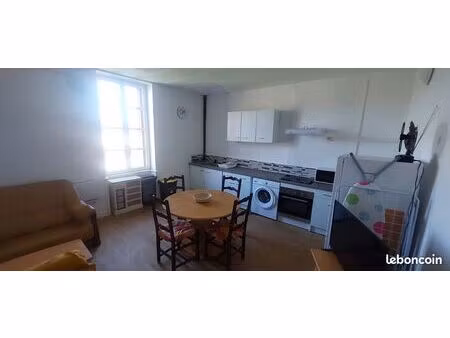 grand t3 centre ville  eau inclus