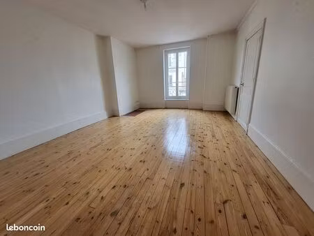 appartement 2 pièces 56 m²