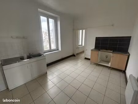 t3 64m2 - route d’avignon