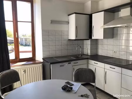 particulier loue beau 3 pc à benfeld