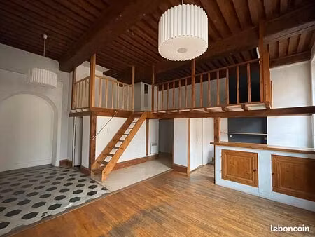 appartement 2 pièces 66 m²