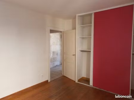 maison de caractère t3 + bureau