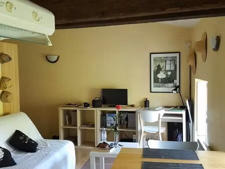 appartement studio à louer - 1 pièce - 21 85 m2 - la rochelle - 17 - poitou-charentes