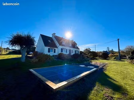 maison 8 pièces 139 m²