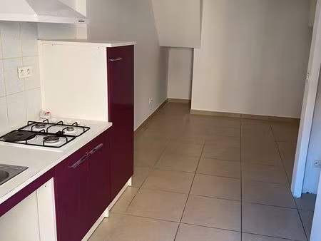 appartement t2 - 25 m² à ille/têt