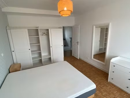 t2 meublé 54 m² – hyper centre orléans