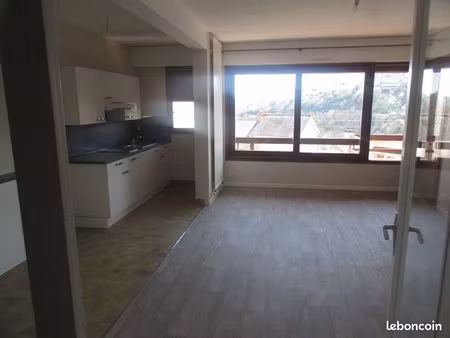 appartement 2 pièces 53 m²