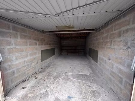 parking 12 m² lisieux