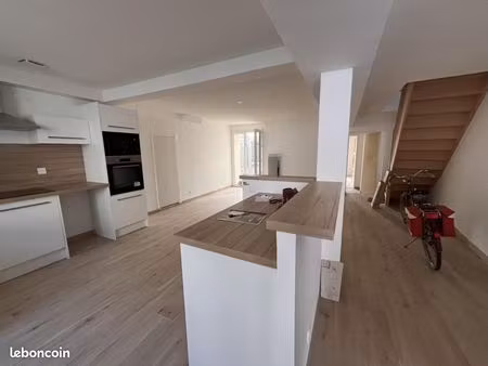maison 3 pièces 77 m²