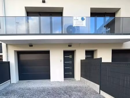 maison mitoyenne rénovée – 130 m² – loisin