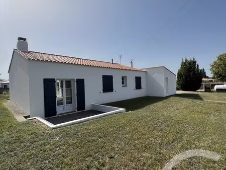 maison à louer - 5 pièces - 106 52 m2 - challans - 85 - pays-de-loire