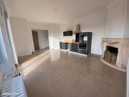 appartement t3 rénové à st rambert – 60 m² + terrasse + garage