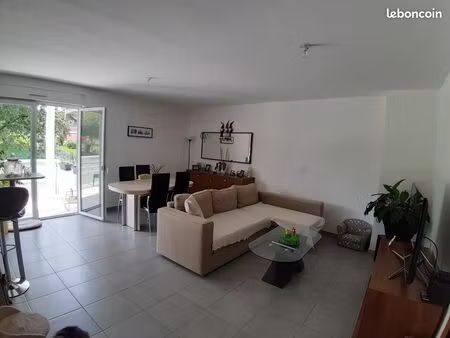 appartement 3 pièces 80m2