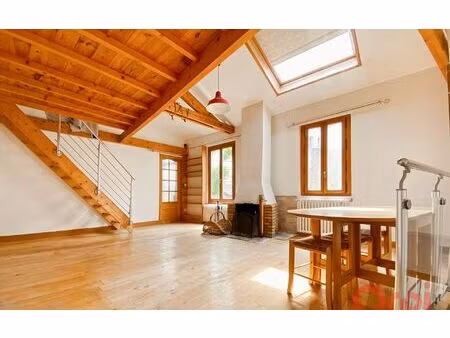 appartement aubervilliers 95.5 m² t-3 à vendre  346 000 €