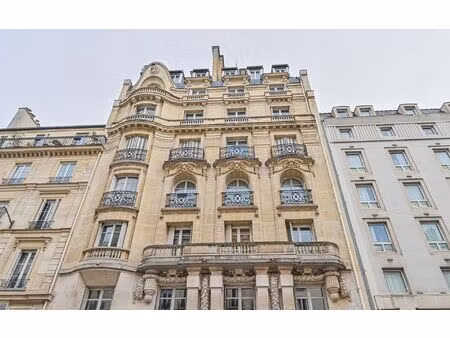 appartement paris 10 143.62 m² t-4 à vendre  1 300 000 €
