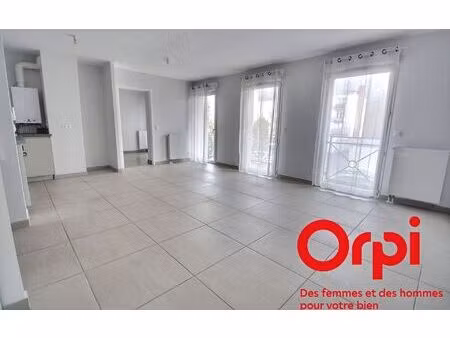 appartement trappes 57.6 m² t-3 à vendre  179 000 €