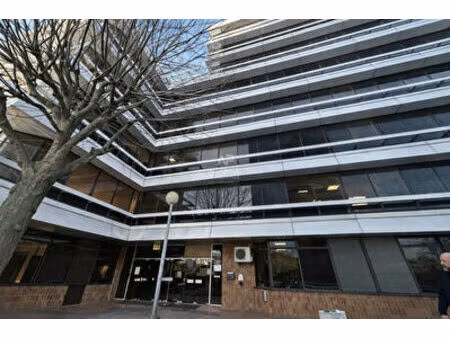 bureau cergy 1 pièce(s) 34 m2