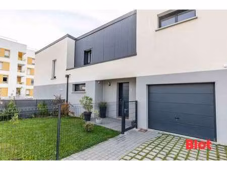 location maison à montgermont (35760) : à louer / 93m² montgermont