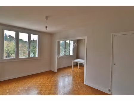 appartement 3 pièces - francheville le bas - proche commodités - dernier etage