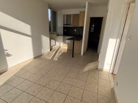 location t2 rignac sans frais d'agence