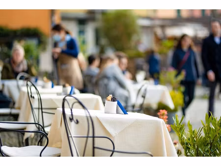 local professionnel à vendre mandelieu la napoule 2 pièce(s) 147m2 71 500€