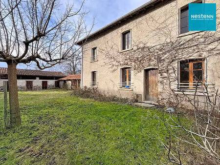a saint paul d'uzore 42600 - maison 123 m² à rénover - terrain 4300 m²