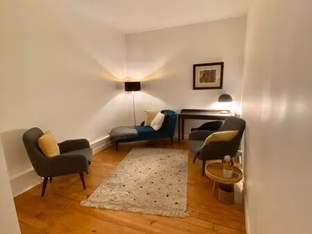 appartement ou cabinet de 35 m2 paris 9e