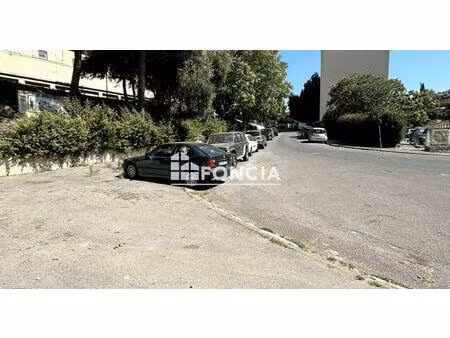 garage – résidence des marronniers