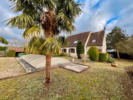 maison 4 chambres  sous-sol  piscine sur 1454 m2 de terrain