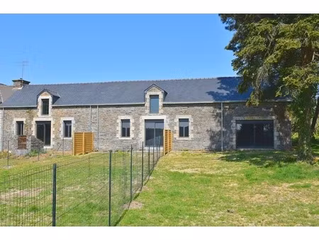 longère à rénover  124 m2 sur terrain clos de 1857 m2  saint martin sur oust (56200)