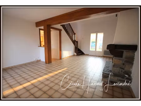 saint broladre - pavillon 1984 - 92 m2 - terrain 633 m2