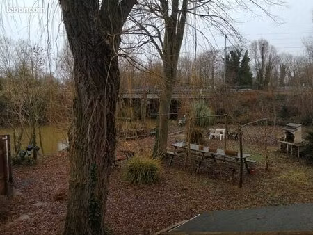 vends terrain d'agrément