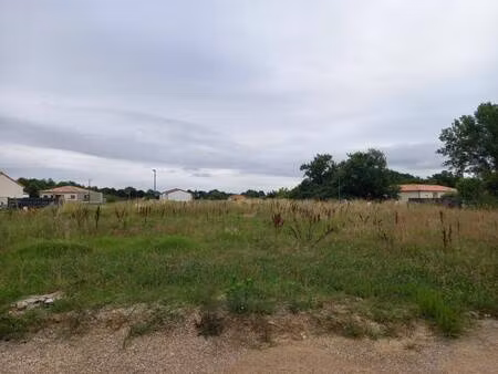 terrain constructible viabilisé à vendre